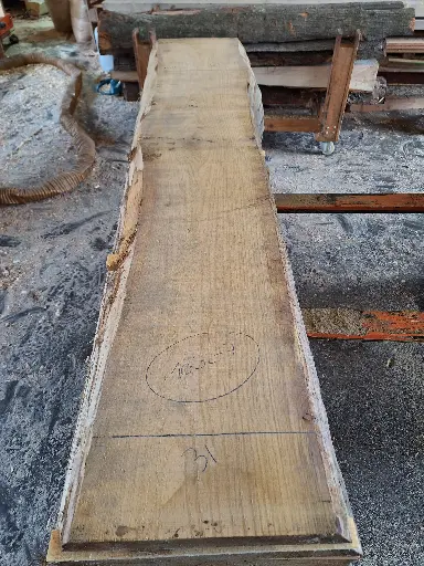 [BL-CHR-1052] Boule Chêne Rouge - 1052