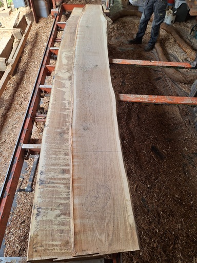 [PL-CHE-1079-1] Plateau Chêne Commun 43 x 330-430 x 4000 mm de la boule 1079 - 1